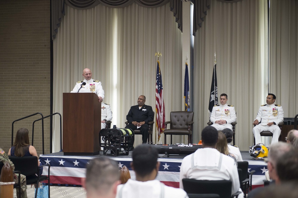 MDSU 2 Holds Change of Command