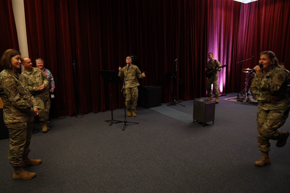 CMSAF Bass visits JBAB