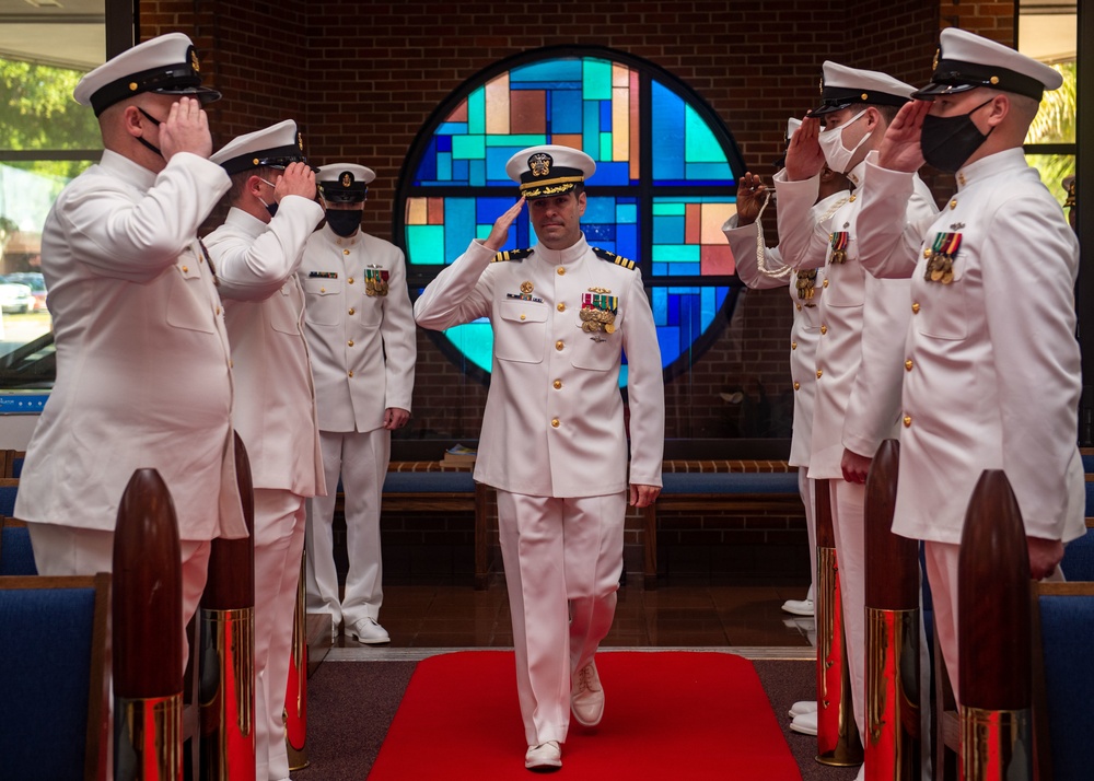 USS Rhode Island (SSBN 740) (Gold) Welcomes New Commanding Officer