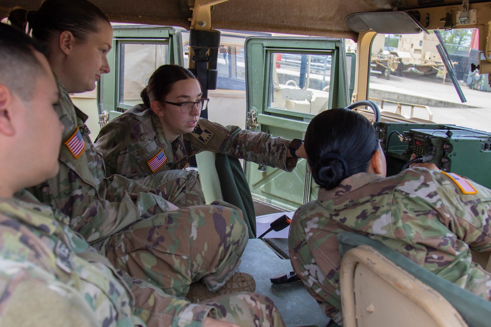 647th RSG Soldiers Conduct Radio Operations Training During Battle Assembly