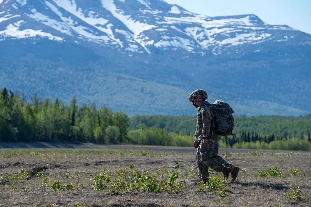 JBER conducts joint airborne operations