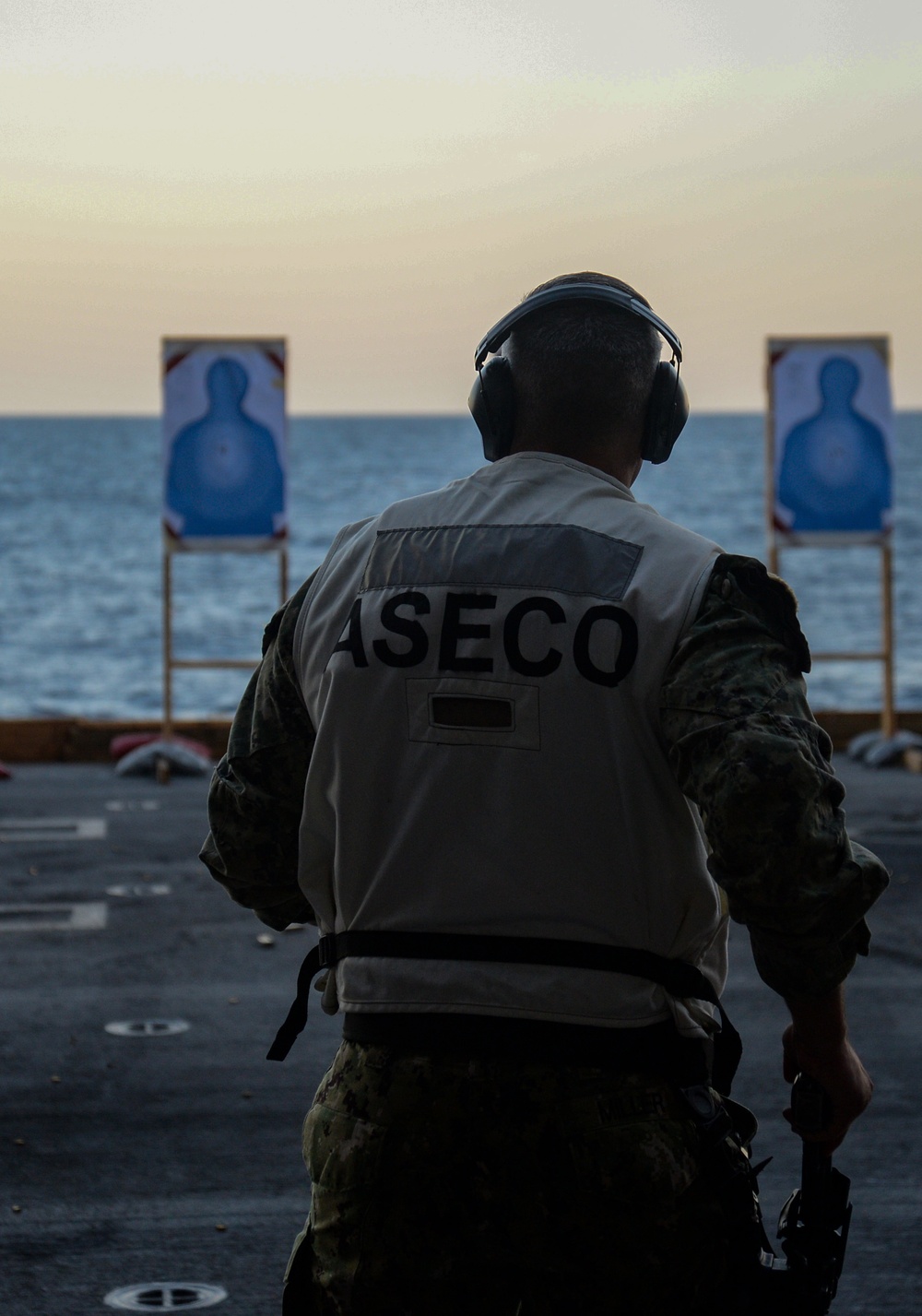 USS Harry S. Truman (CVN 75) transits the Atlantic Ocean.