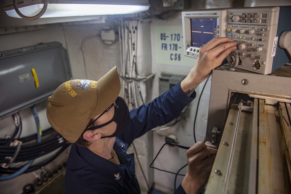 USS Harry S. Truman (CVN 75) transits the Atlantic Ocean.
