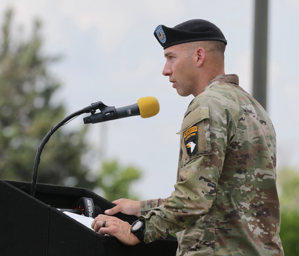101st Airborne Conducts Change of Responsibility Ceremony