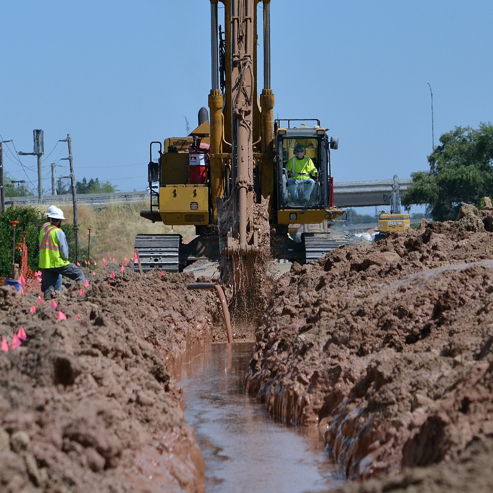 Reach H levee work in Natomas, California