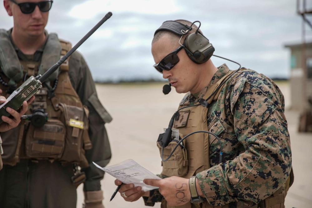 11th MEU Marines conduct NEO training