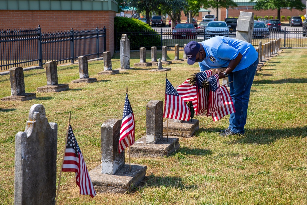 Norfolk Naval Shipyard’s VET-ERG Partners with Naval Support Activity Hampton Roads Portsmouth in annual Flag Placement Ceremony in honor of Memorial Day