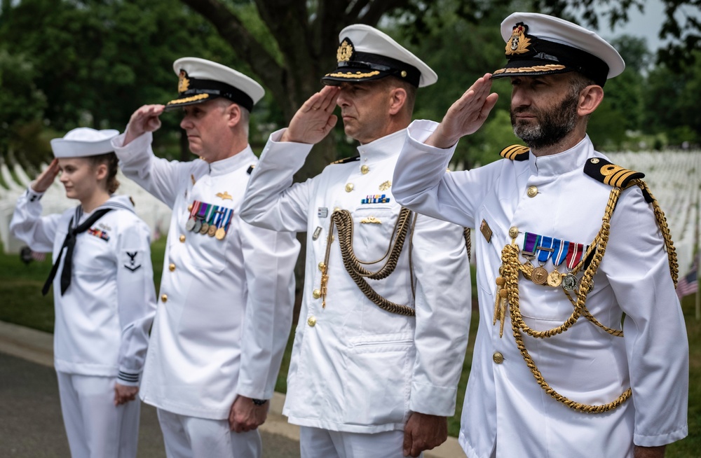 USS Houston &amp; HMAS Perth Wreath-Laying Ceremony