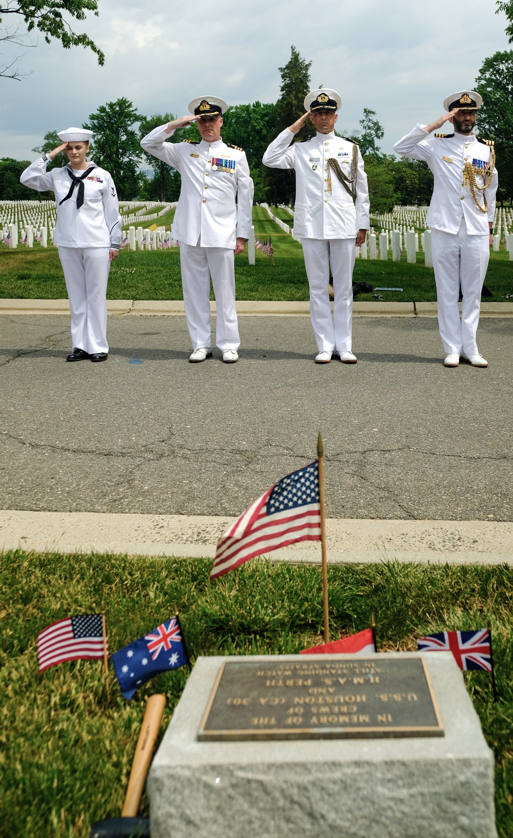 USS Houston &amp; HMAS Perth Wreath-Laying Ceremony