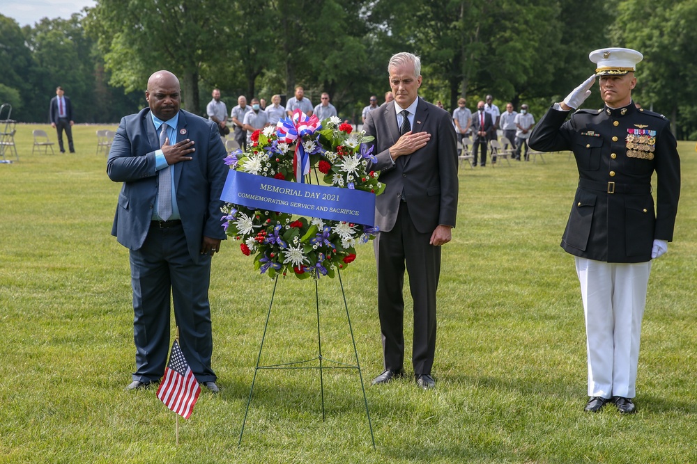 Quantico National Cemetery Memorial Day Ceremony