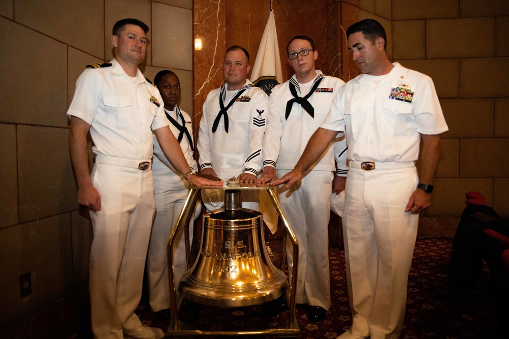 USS INDIANAPOLIS (LCS 17) Sailors Attend the Indy 500 Festival Memorial Ceremony