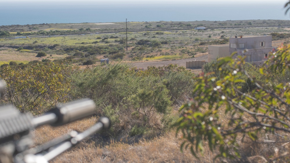 11th MEU Marines conduct amphibious assault training exercise