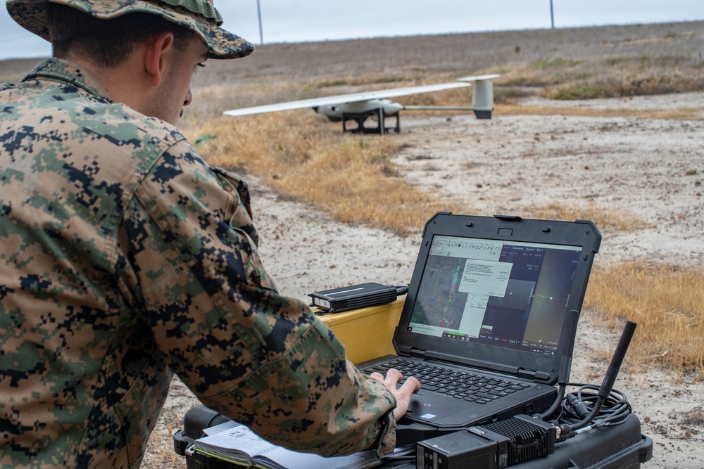 11th MEU Marines execute flight ops with UAS