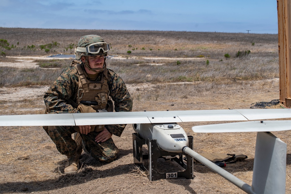 DVIDS - Images - 11th MEU Marines Execute Flight Ops With UAS [Image 11 ...