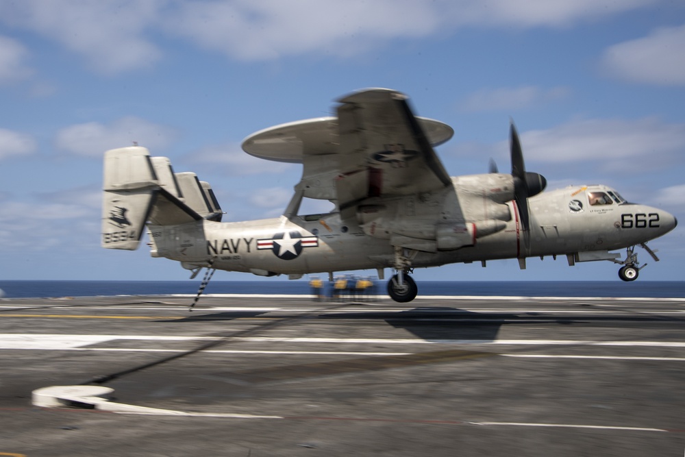 USS Harry S. Truman (CVN 75) transits the Atlantic Ocean