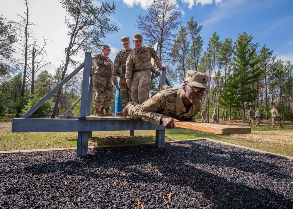 Soldiers of B Co, 1-334 Regiment complete Leadership Reaction Course at Fort McCoy, Wisconsin