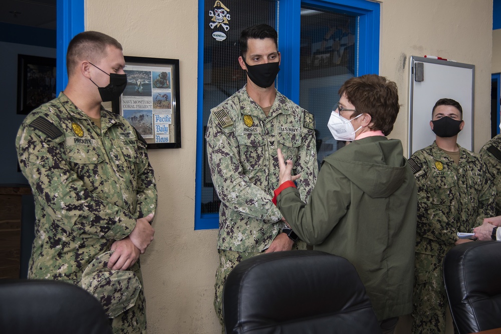 German Defense Minister Meets Guam Military and Civilian Leadership During Visit