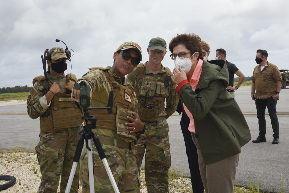 German Defense Minister Meets Guam Military and Civilian Leadership During Visit