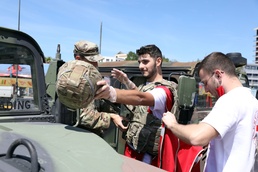Albanian Red Cross works shoulder to shoulder with military in Vlore