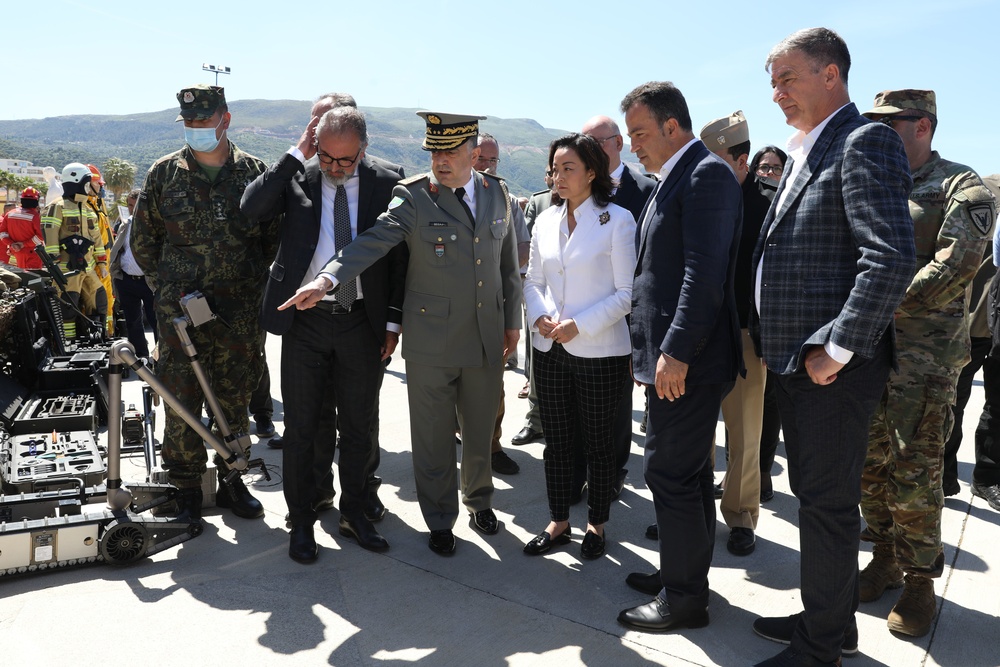 Albanian EOD shows off U.S. donated equipment in Vlore