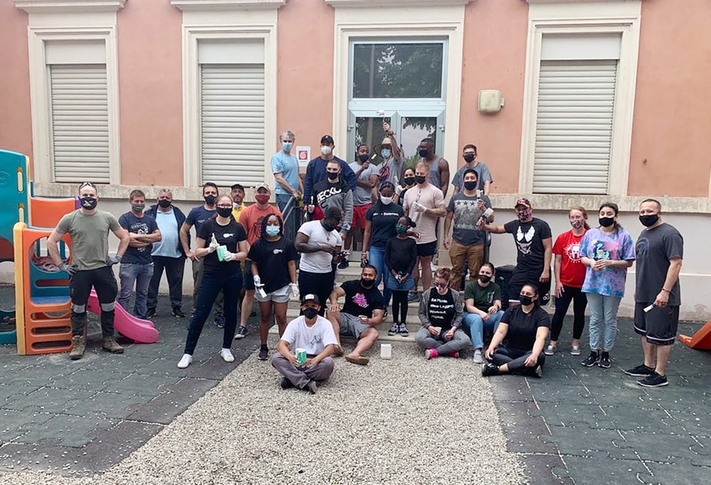 USAG Italy volunteers help beautify Italian school