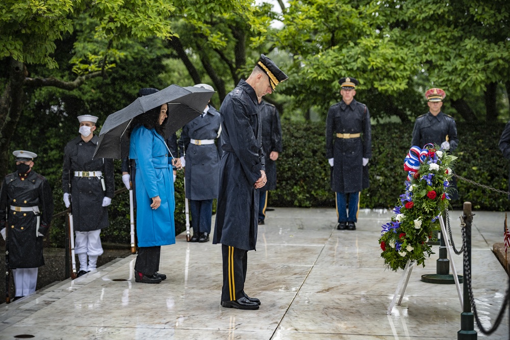 Presidential Armed Forces Full Honors Wreath-Laying Ceremony in Honor of the 104th Birthday of President John F. Kennedy