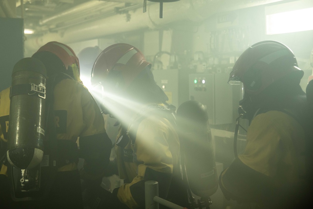 HNoMS Fridtjof Nansen (F310) conducts action station drill