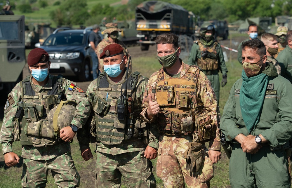 Romanian Soldiers from the 26th Infantry Battalion participate in Exercise Steadfast Defender 2021
