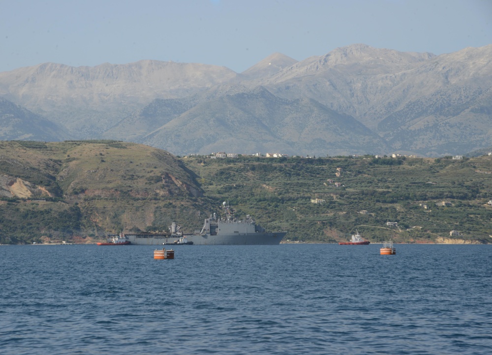 USS Carter Hall (LSD 50) Arrives in Souda Bay, Greece