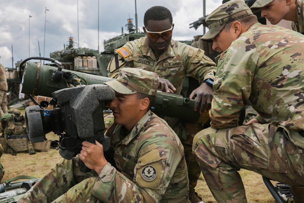 2CR Soldiers prepare for training during Saber Guardian 21