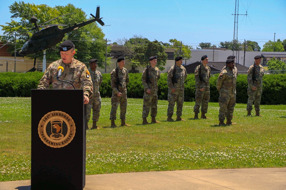 101st Airborne Division (Air Assault) honors fallen military heroes