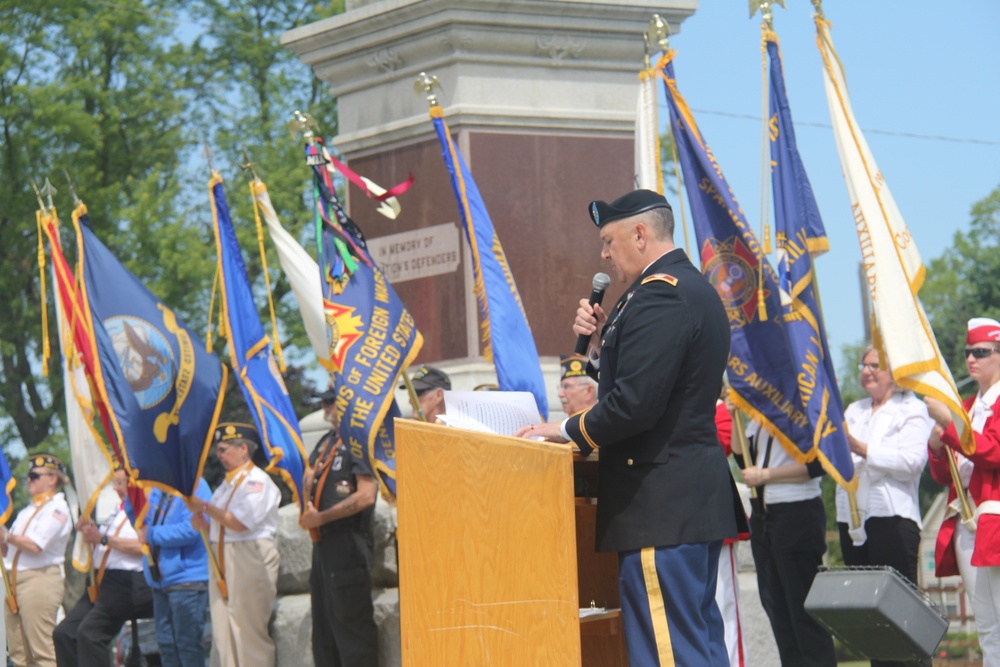 Fort McCoy Soldiers support Sparta Memorial Day events