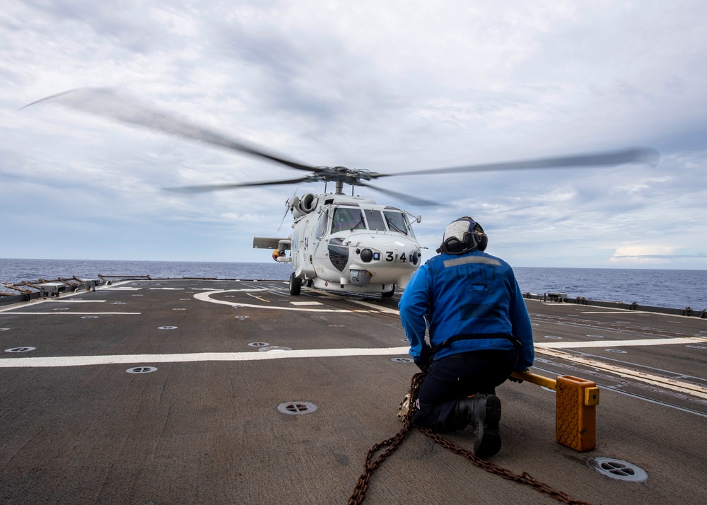 JSMDF and USS Shiloh May 28, 2021 Underway