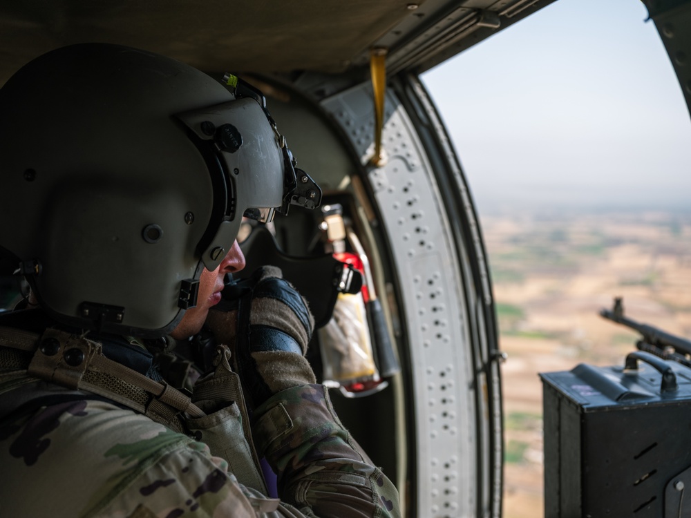 UH-60 Black Hawk over Iraq