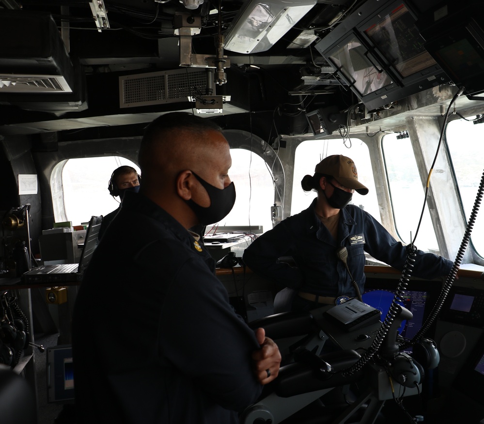 USS JACKSON underway in Southern California