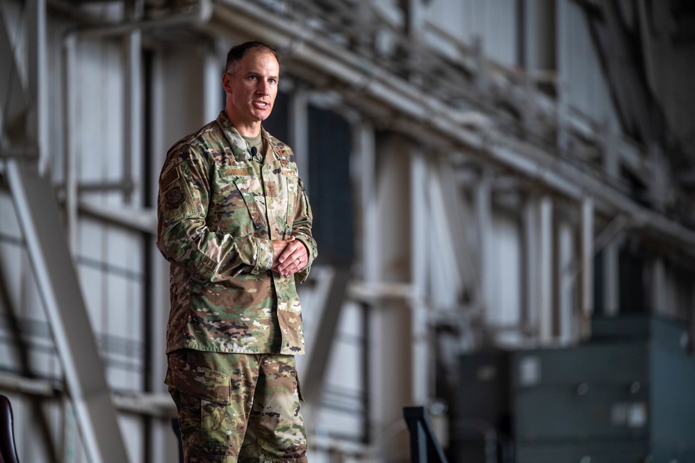 436th AW leadership engages with Airmen