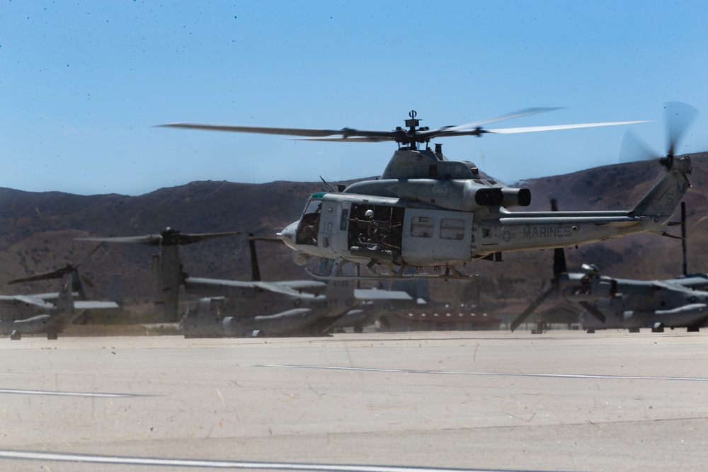 HMLA-369 returns from predeployment training in Yuma