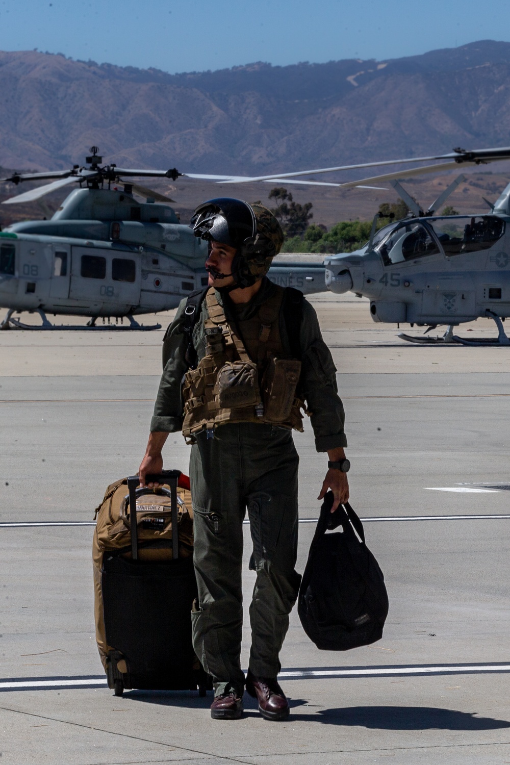 HMLA-369 returns from predeployment training in Yuma