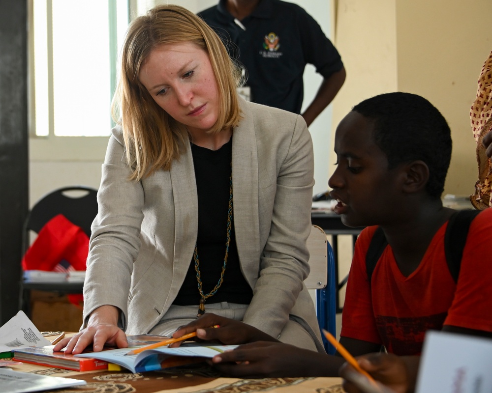Civil Affairs East Africa, US Embassy dedicate library to promote education