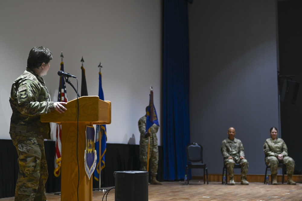 386th ELRS changes command