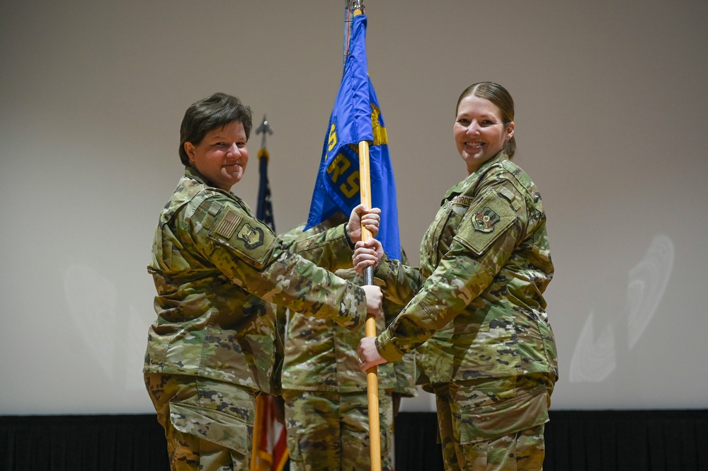 386th ELRS changes command