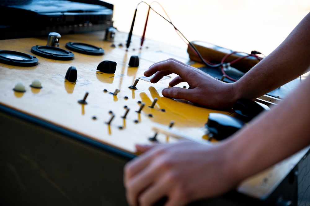 B-52 Maintainers perform routine maintenance