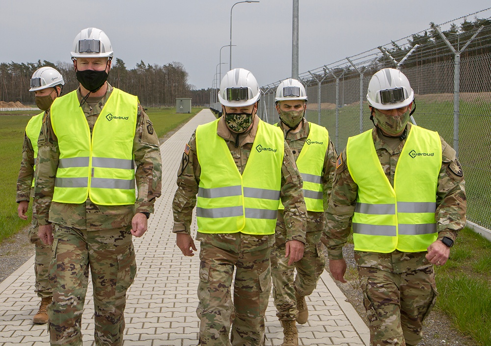 Senior V Corps leadership conducts command visit to 50th Regional Support Group in Poland
