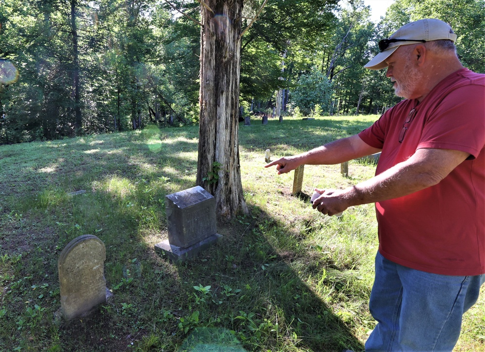 Four brothers make first Memorial Day pilgrimage to Fort Knox family cemetery in over 50 years