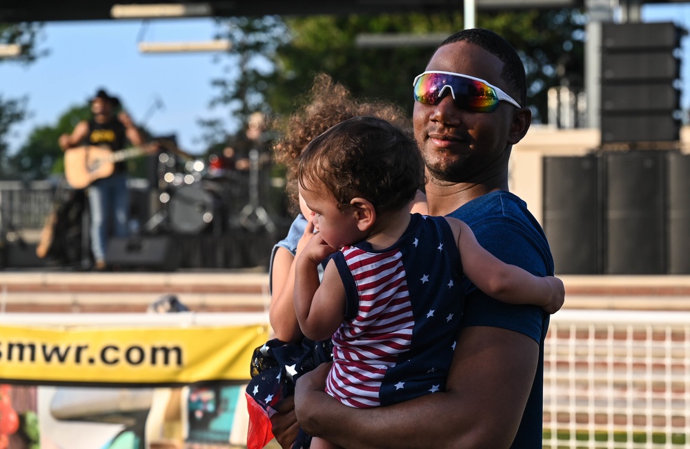 Remember the fallen: JBLE commemorates Memorial Day