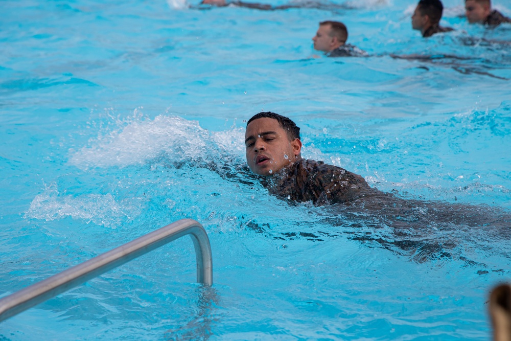 US Marines complete Water Survival Basic course