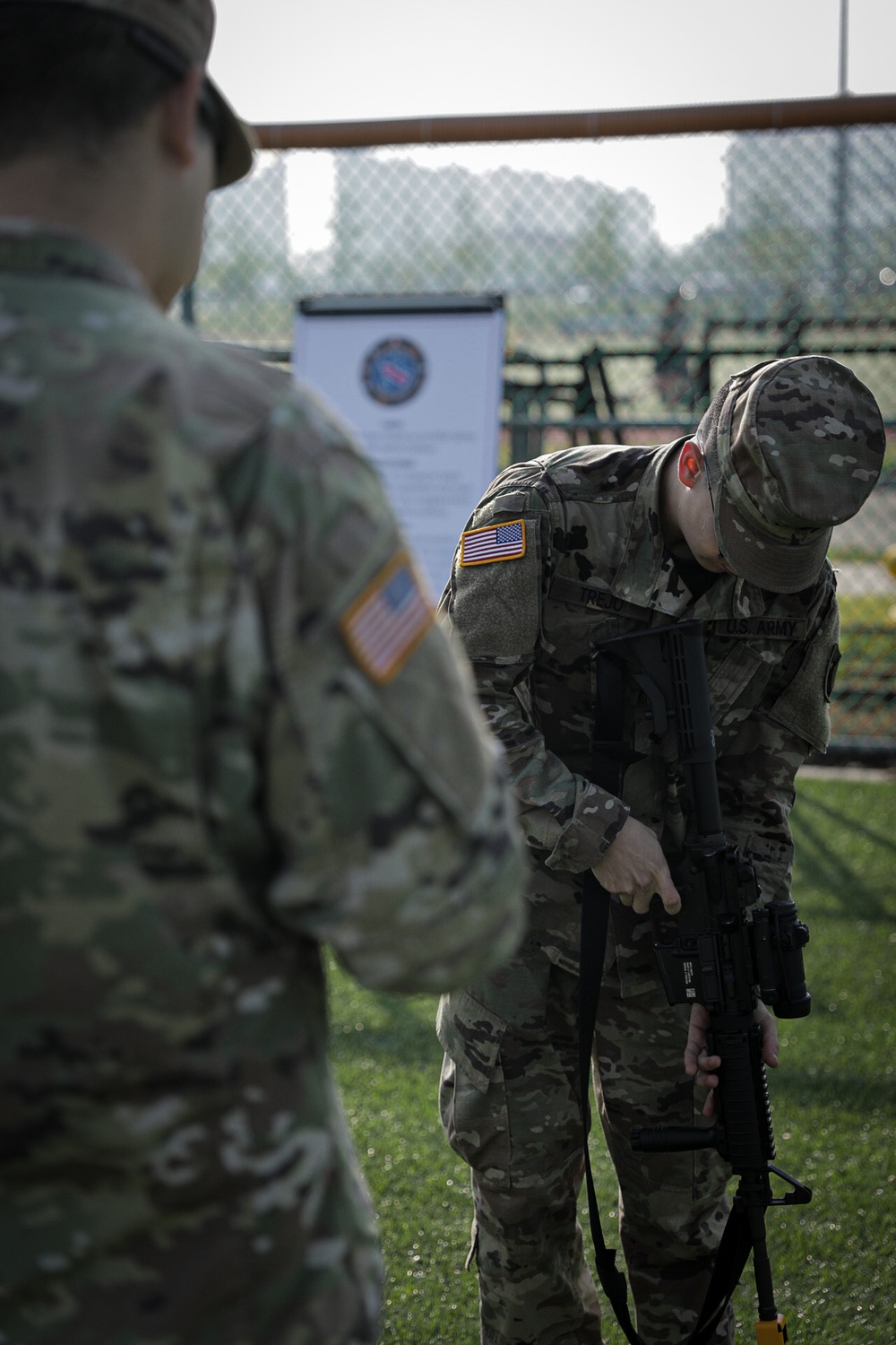 USARPAC BWC 2021: South Korea, Spc. Uriel Trejo, a 94th Army Air and Missile Defense Command soldier, conducts a weapons check on an M4 carbine