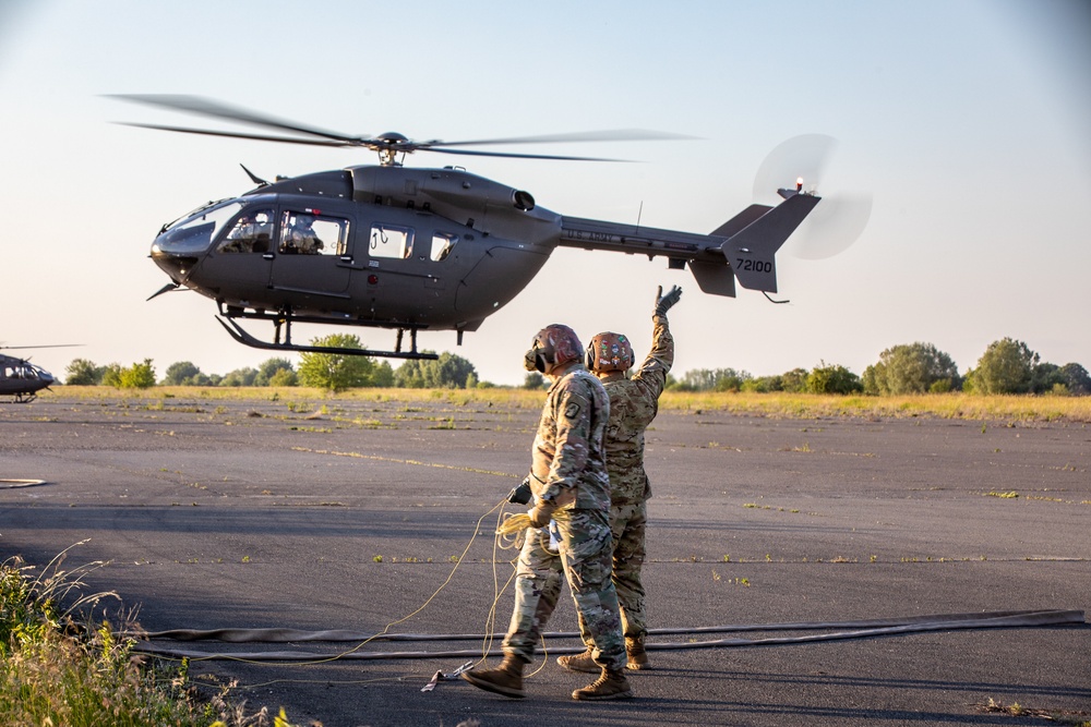 1-3rd Attack Battalion conducts FARP operations at Tazar