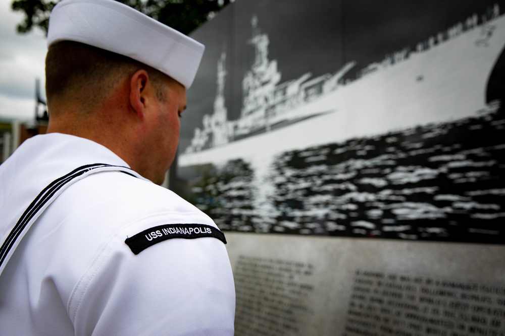 USS INDIANAPOLIS (LCS 17) Sailors Honor USS Indianapolis (CA 35) in Wreath-Laying Ceremony