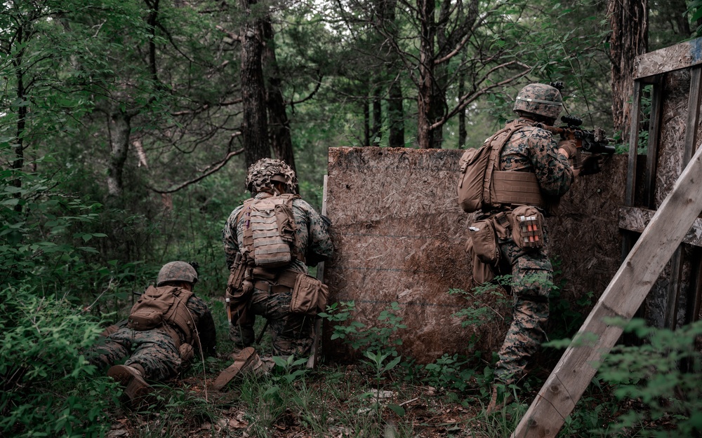Forest Fighters: Marines with 3/2 Conduct Raids as Part of Exercise Raven